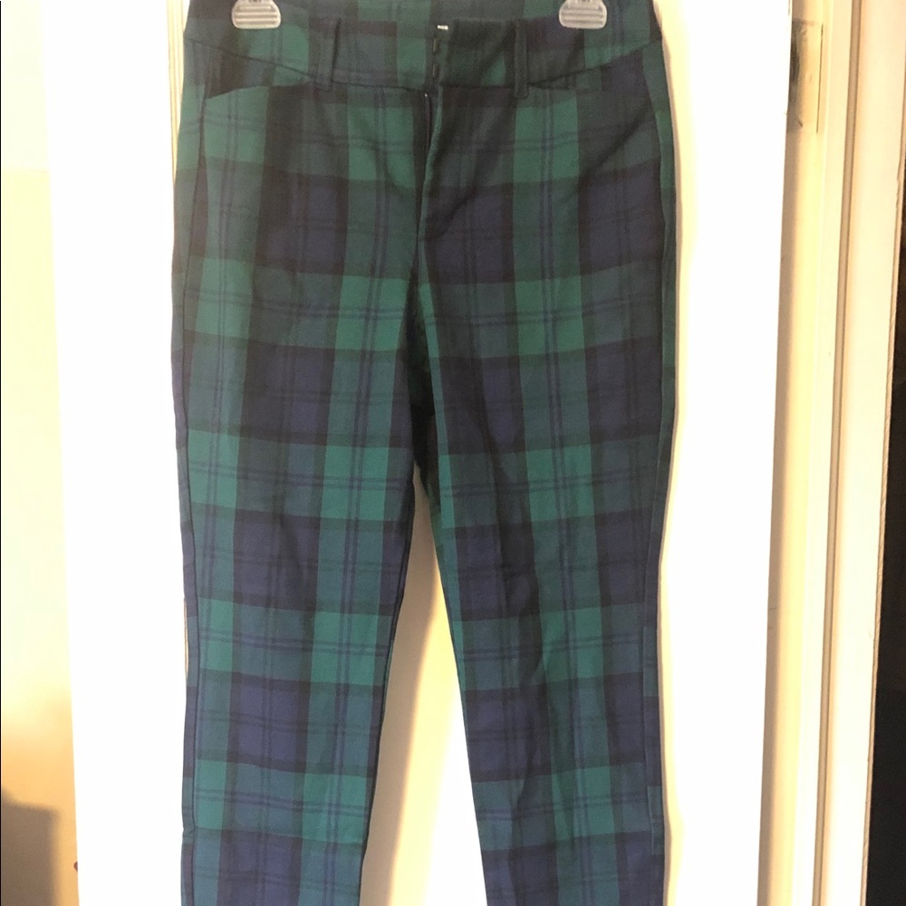 Old Navy high-waisted pixie pants